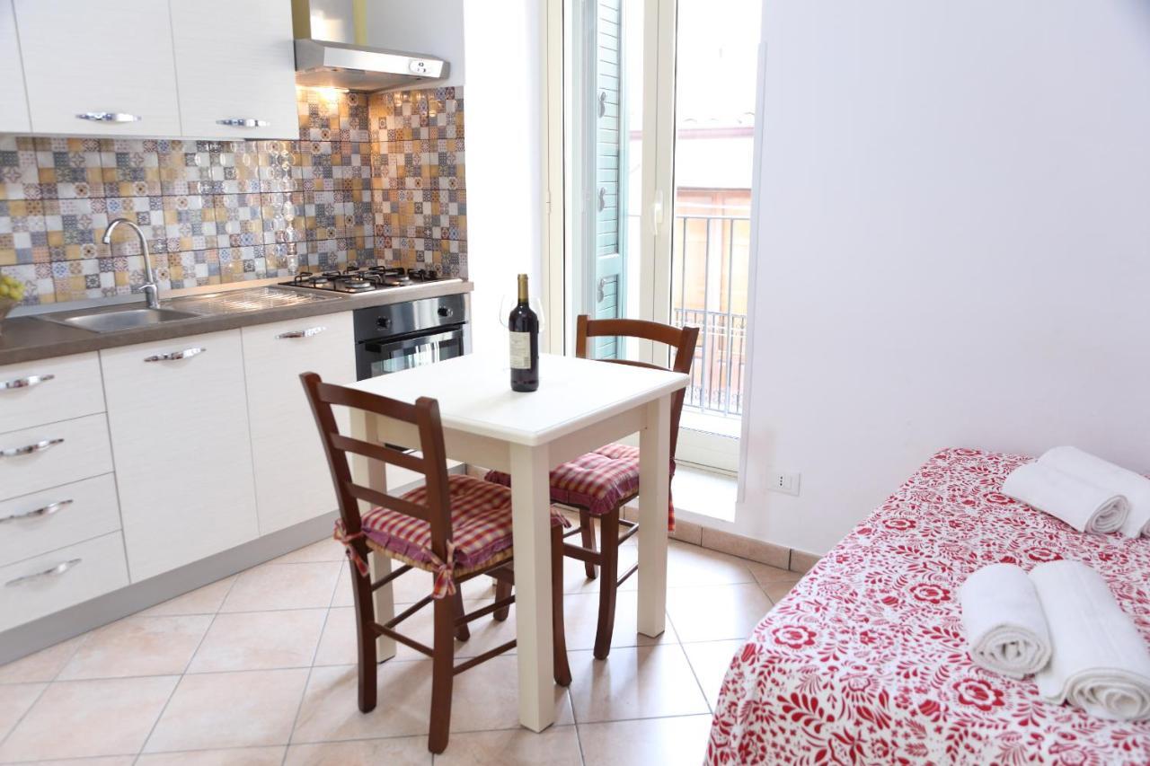 Fiamma Apartment Чефалу Екстериор снимка